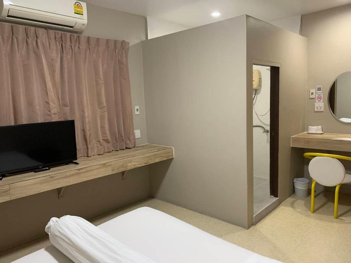 ลิไท เกสท์เฮ้าส์ Hostel พิษณุโลก ภายนอก รูปภาพ